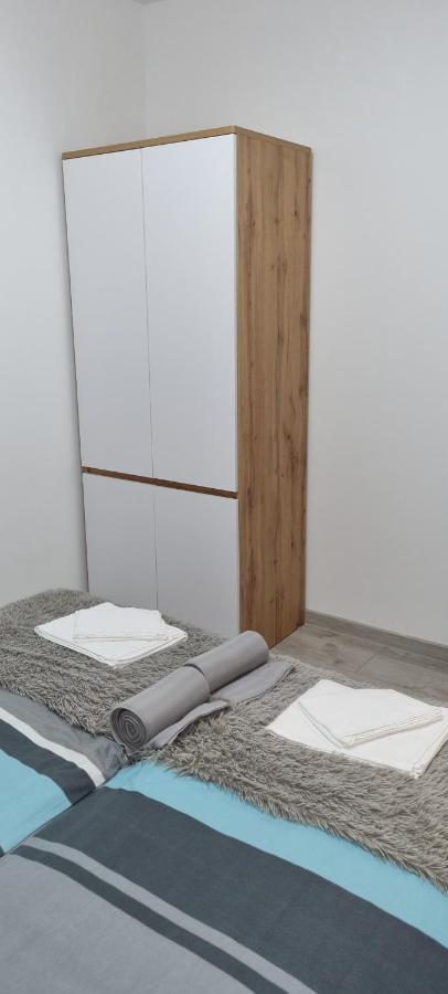 Apartament Unibal שצ'צ'ינק מראה חיצוני תמונה